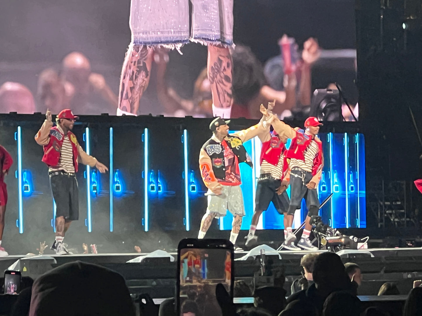 VIP Chris Brown Tour, Suite Package